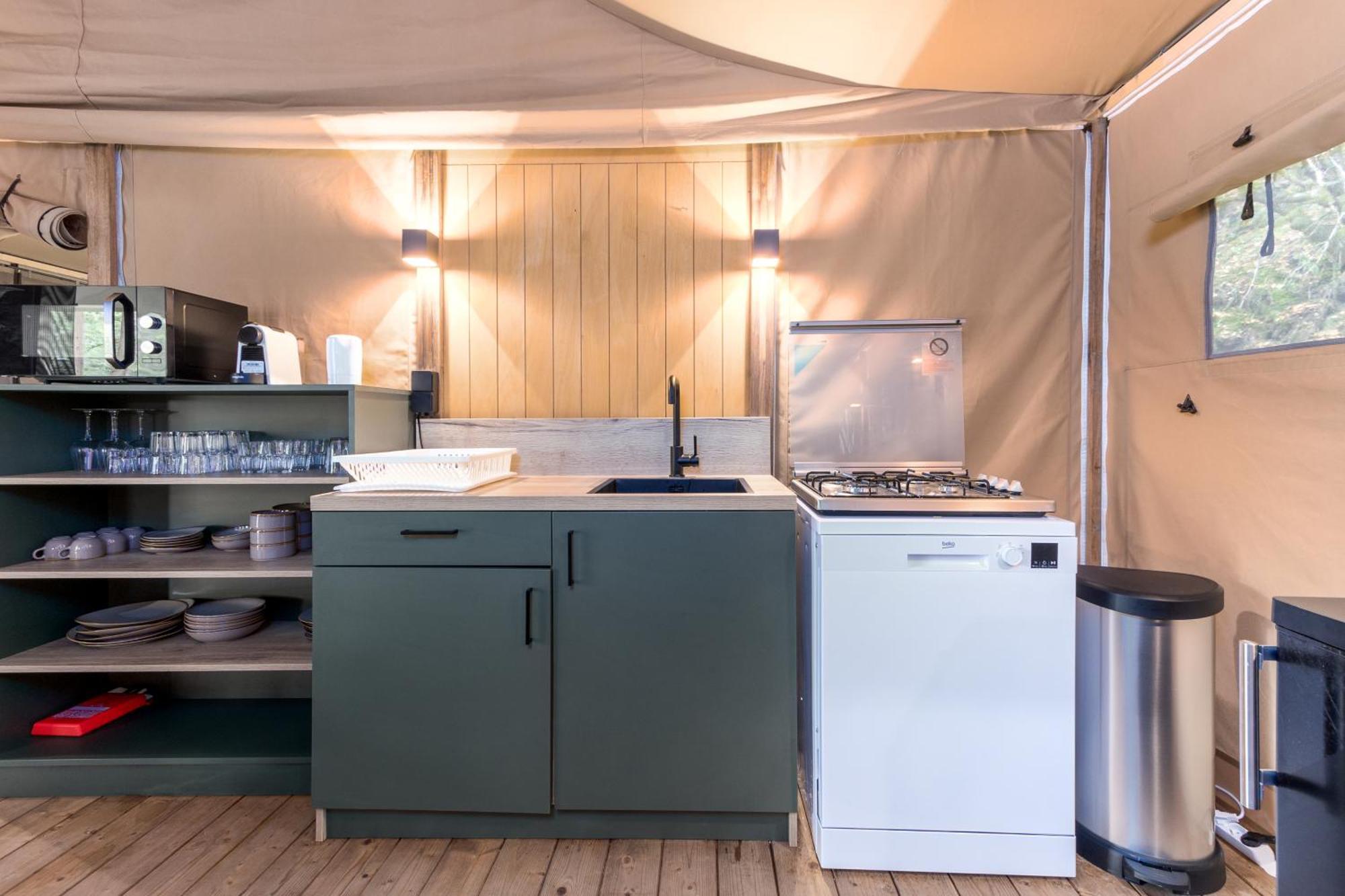 Landal Glamping Neufchateau Hotel Room photo