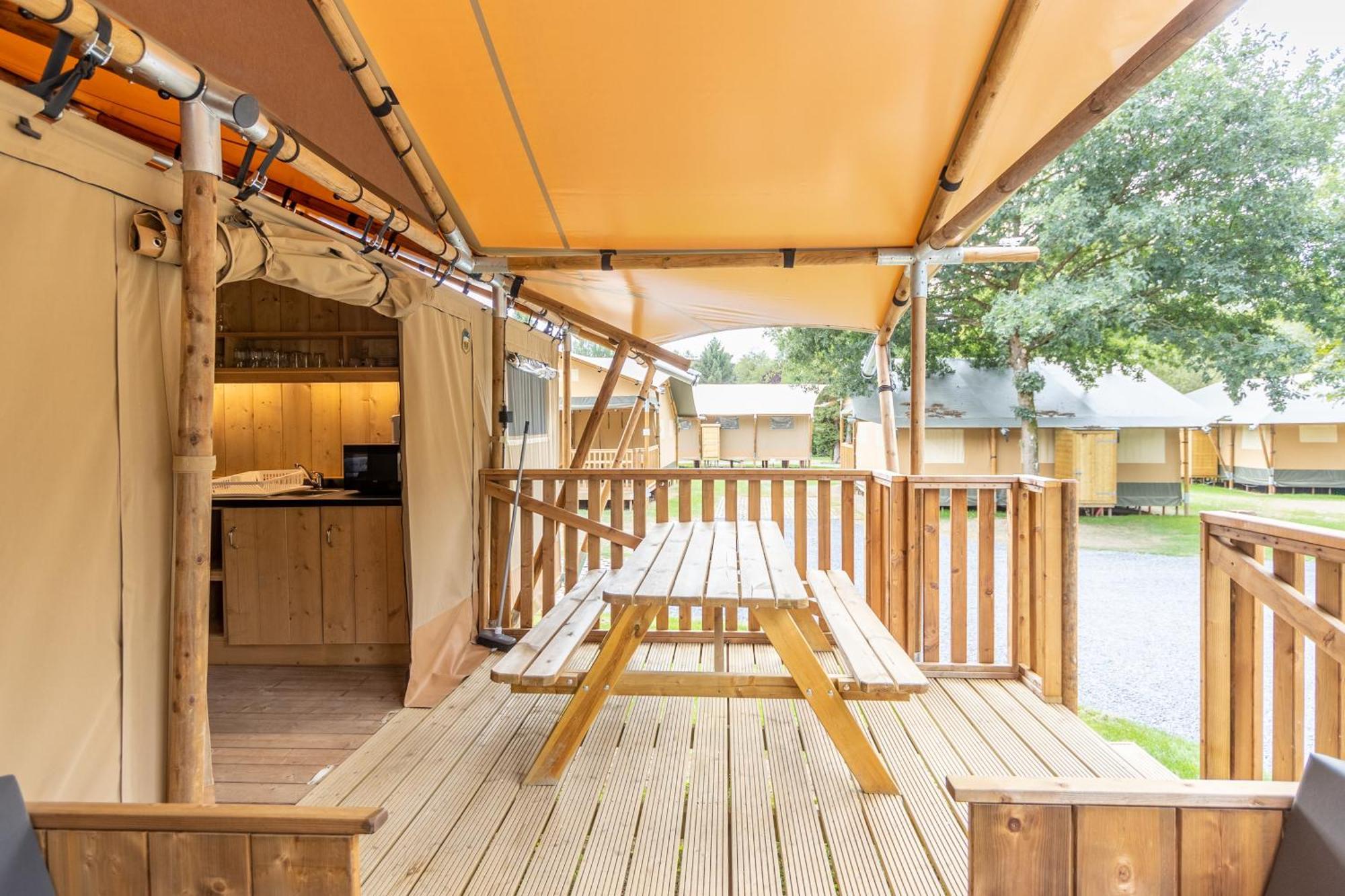 Landal Glamping Neufchateau Hotel Room photo