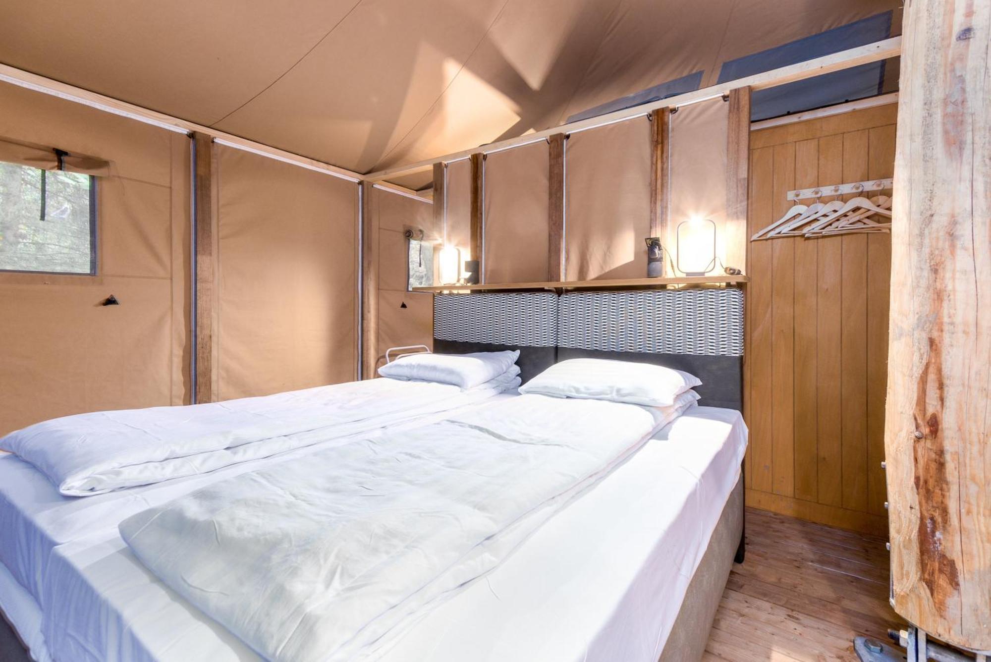 Landal Glamping Neufchateau Hotel Exterior photo
