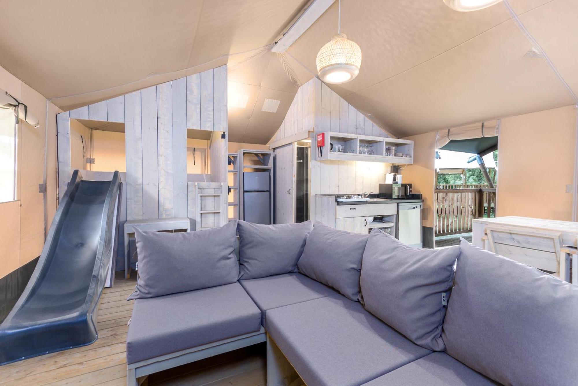 Landal Glamping Neufchateau Hotel Room photo