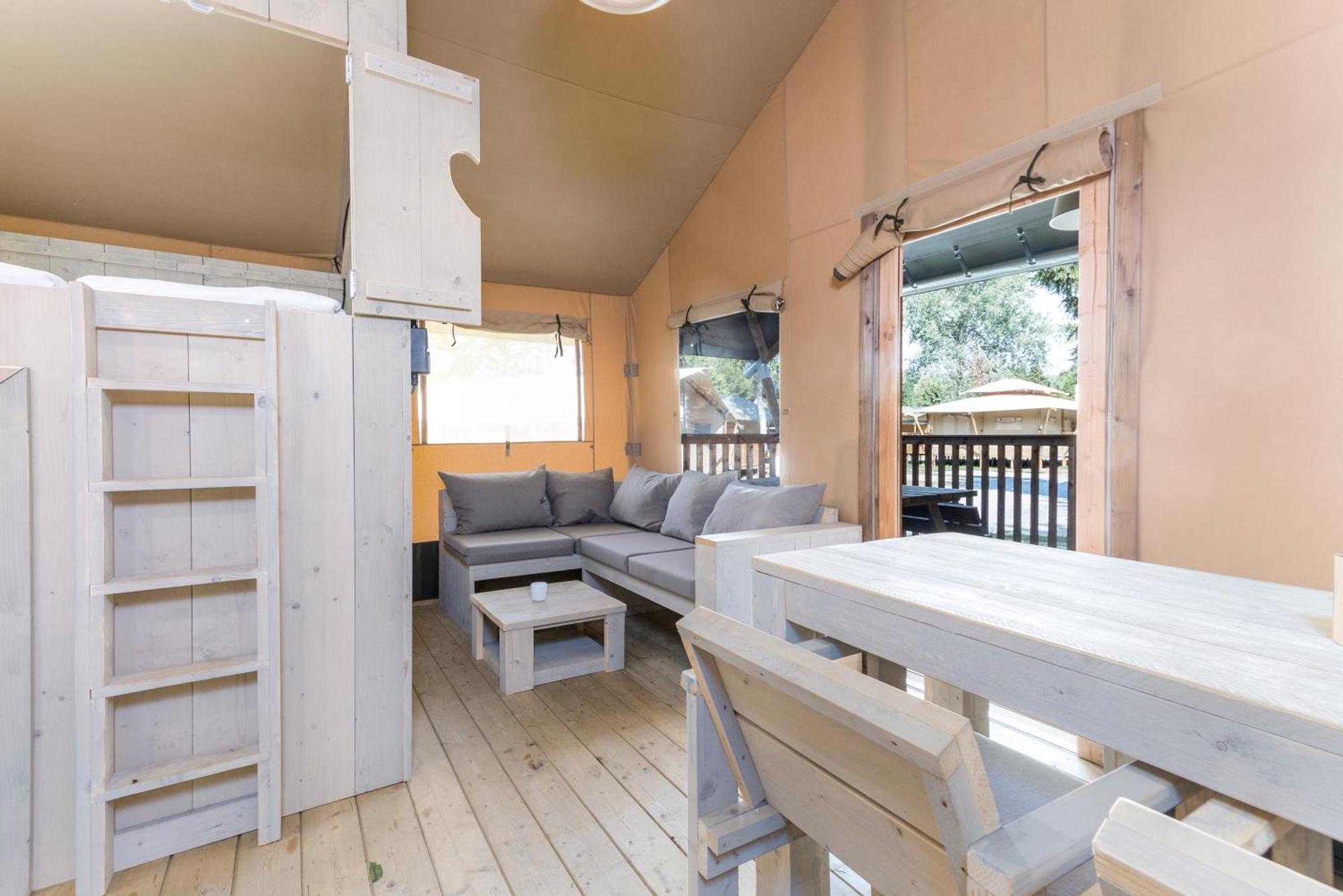 Landal Glamping Neufchateau Hotel Room photo