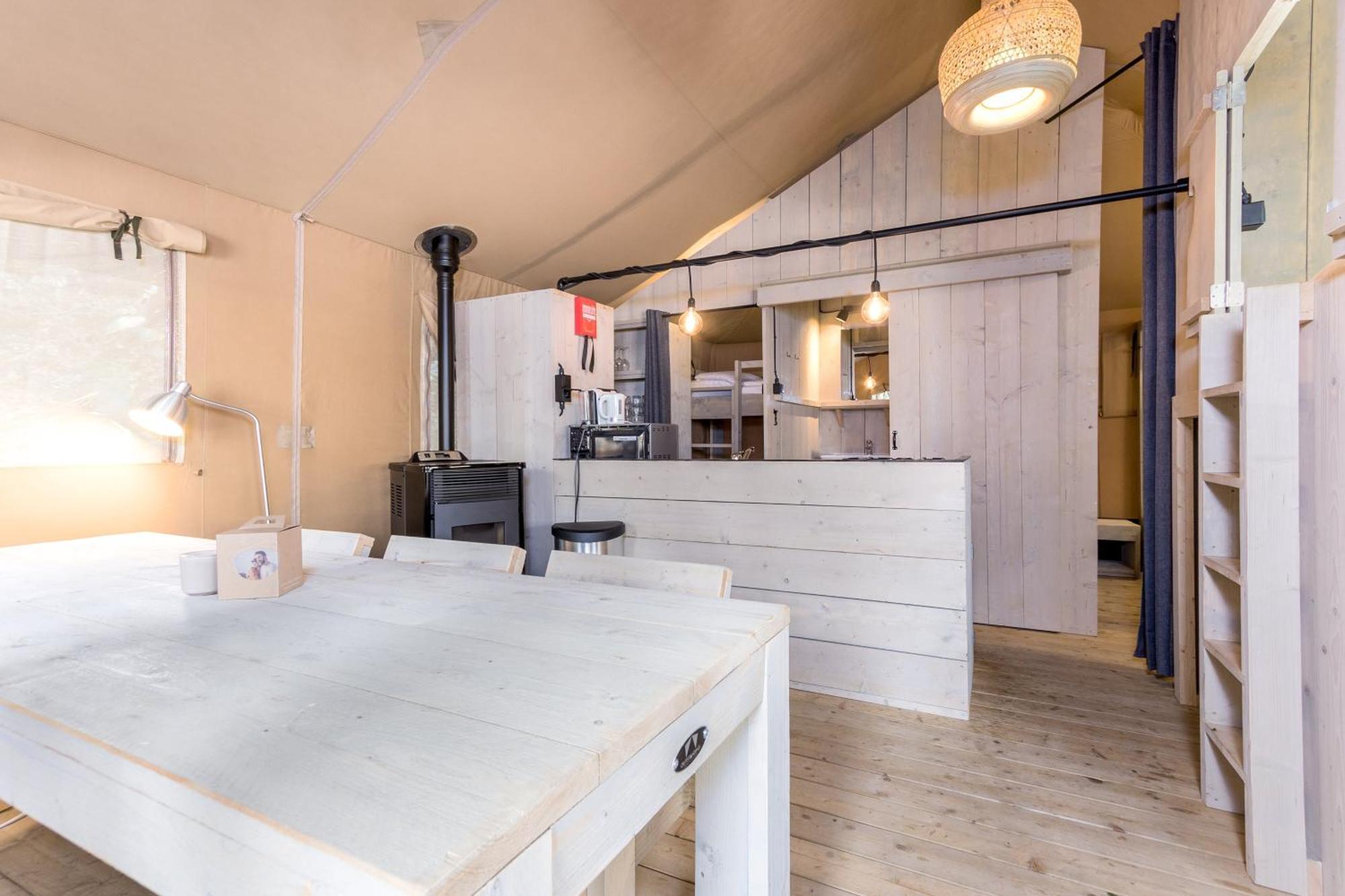 Landal Glamping Neufchateau Hotel Room photo