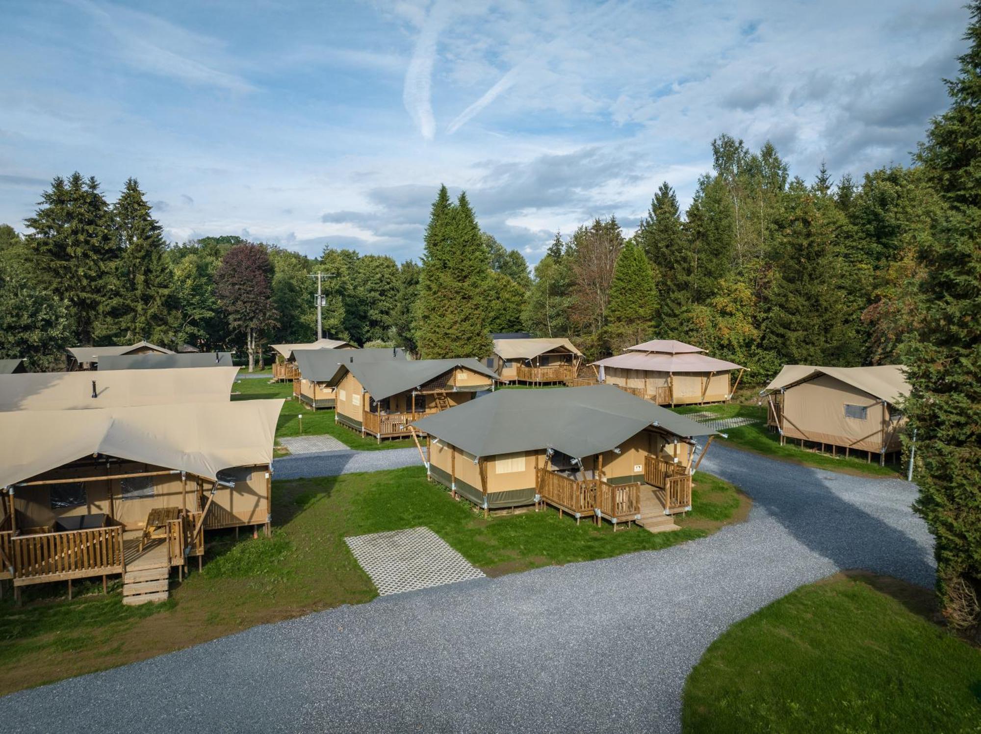 Landal Glamping Neufchateau Hotel Exterior photo
