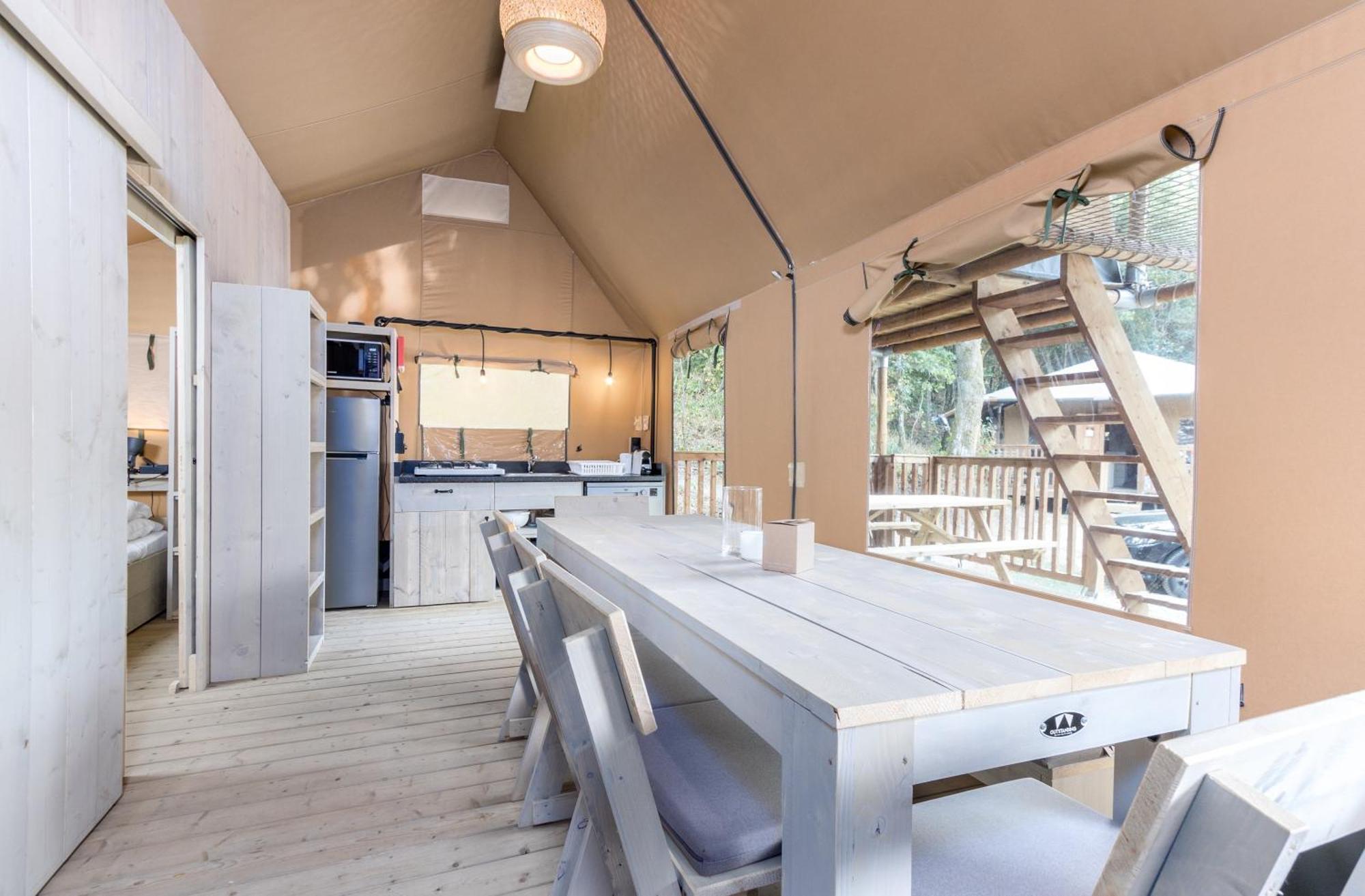 Landal Glamping Neufchateau Hotel Room photo