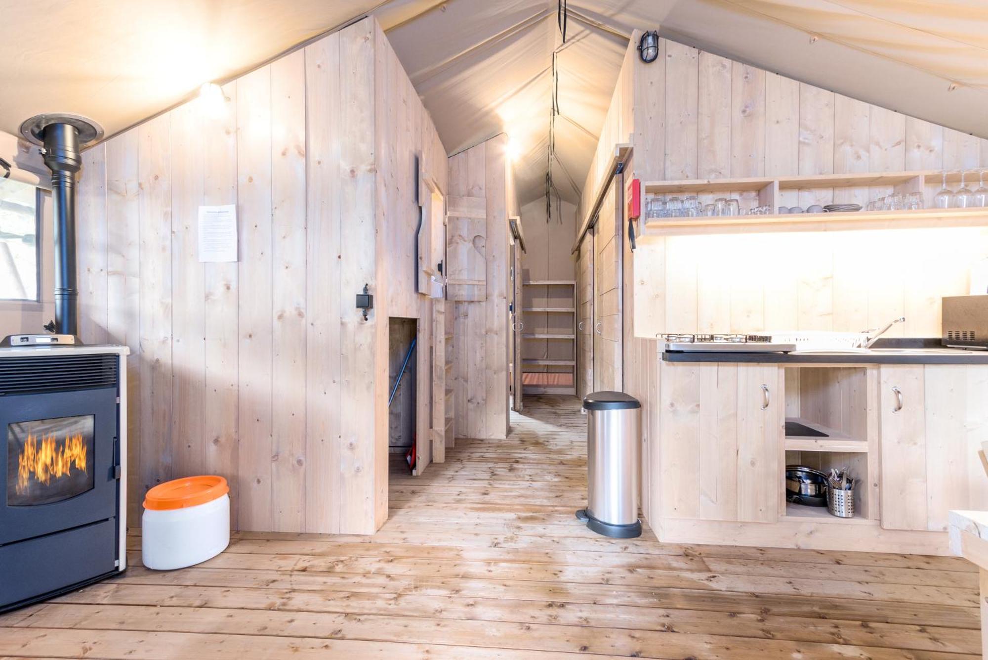 Landal Glamping Neufchateau Hotel Room photo